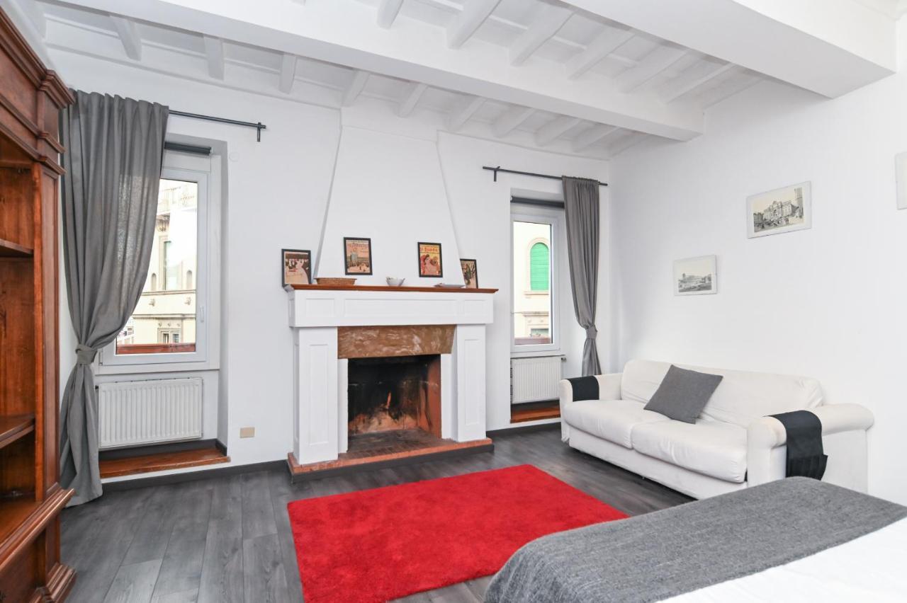 Gorgeous Trastevere Loft On The River Рим Екстериор снимка